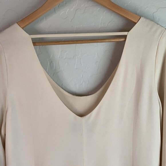 Astr dress mid length sleeves V-neck in back scoopneck in front almond color - Picture 4 of 7